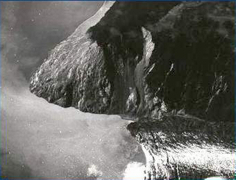 Lituya-Bay in Alaska 1958, © Universidad de Puerto Rico 